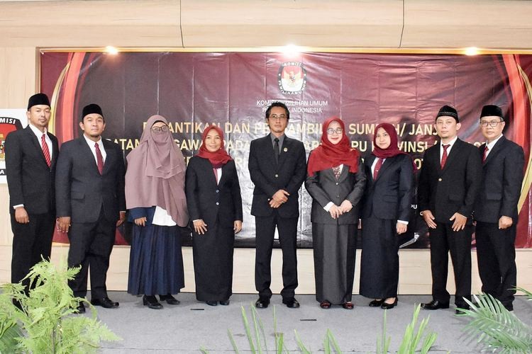 Pelantikan Pejabat Pengawas Sekretariat KPU Kota Banjarbaru