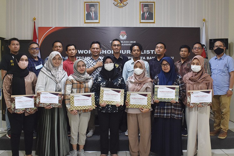 Workshop Jurnalistik KPU Kota Banjarbaru